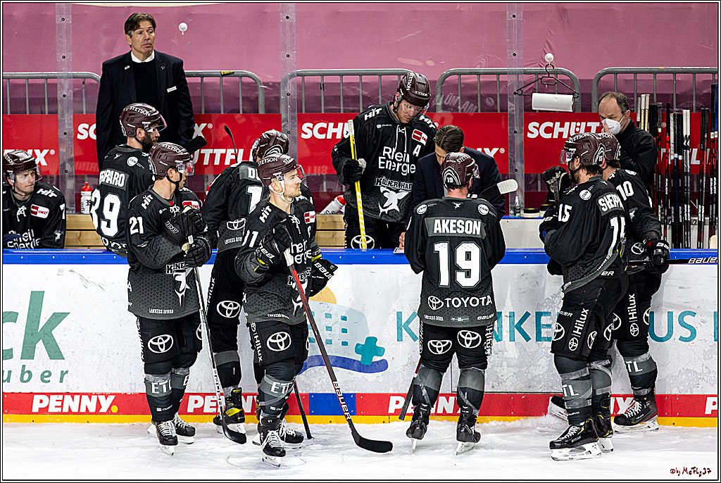 PENNY DEL;  Koelner Haie - Wolfsburg Grizzlys; Koeln, 17.03.2021
